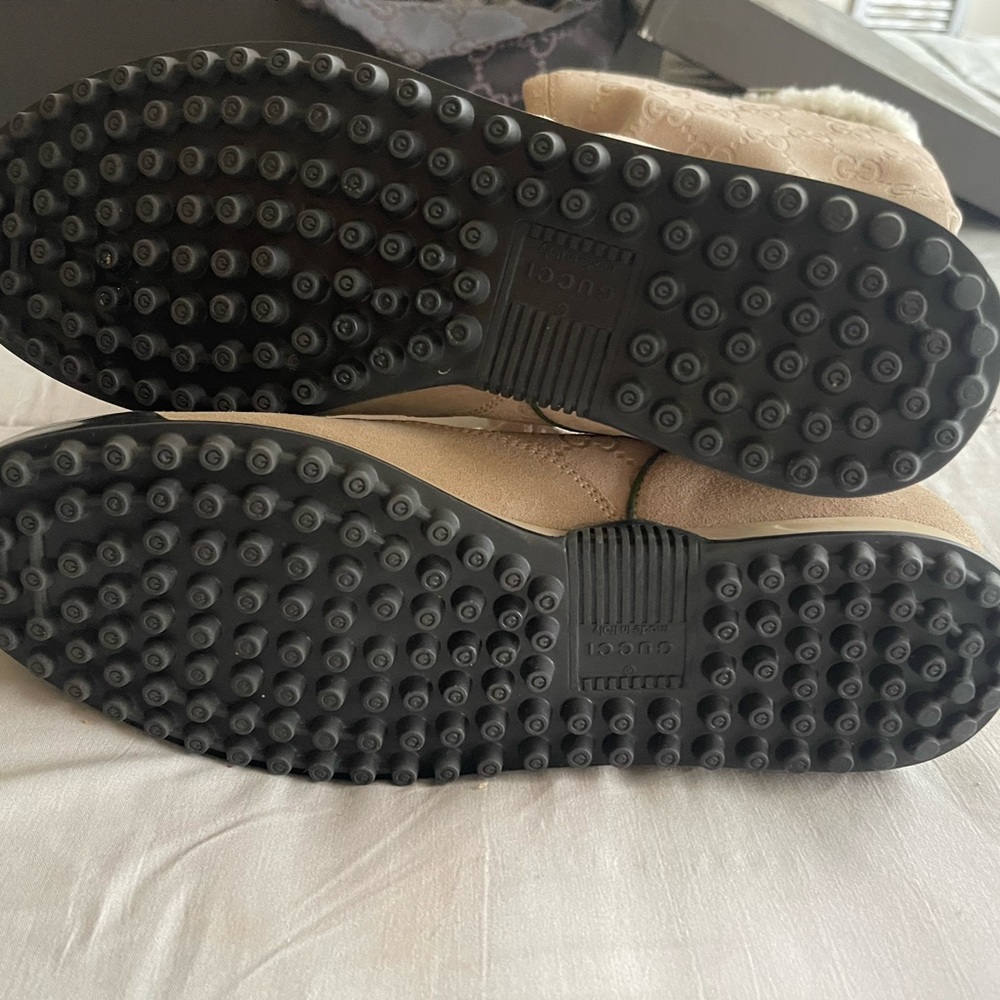 Beige Authentic Gucci Boots - Picture 4 of 6